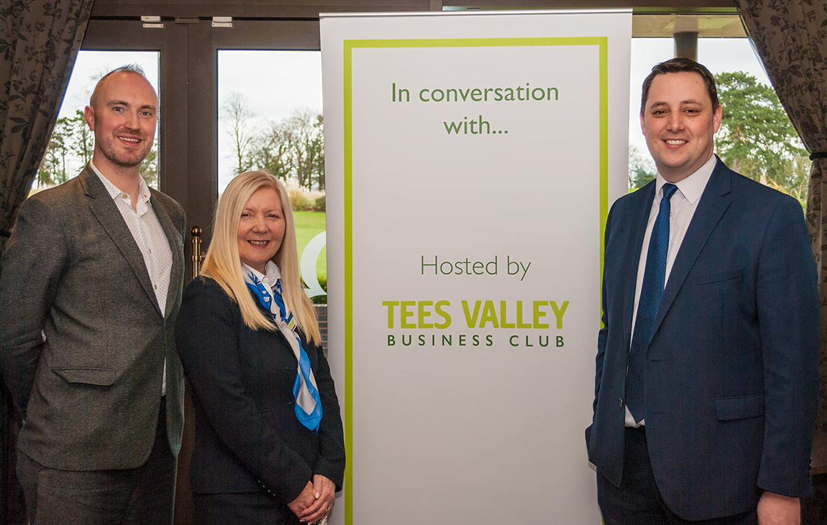 Social sharing card for Businesses learn about new air link to London