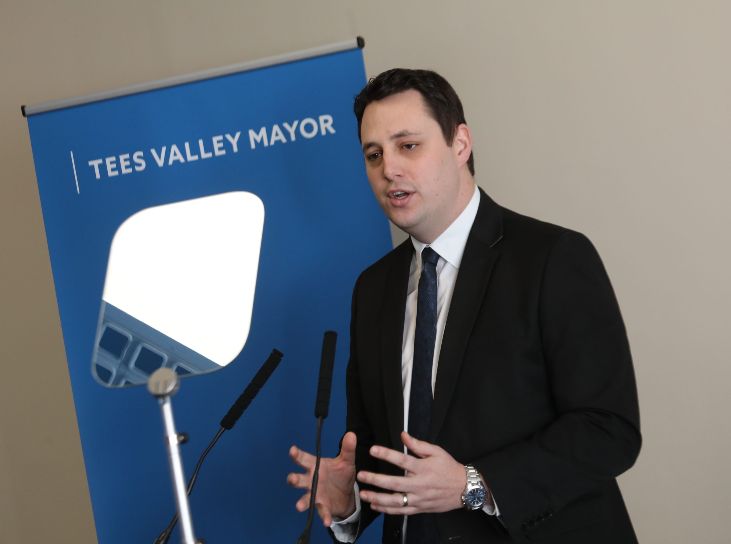 Social sharing card for Gigabit broadband upgrade planned for 40,000 regional properties
