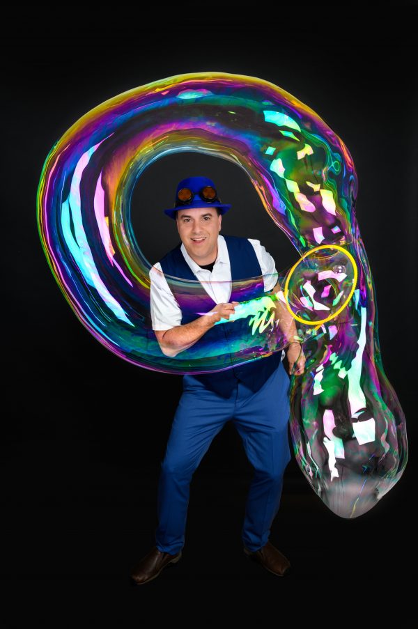 Social sharing card for Families can mix science, storytelling and giant bubbles at Hartlepool Town Hall