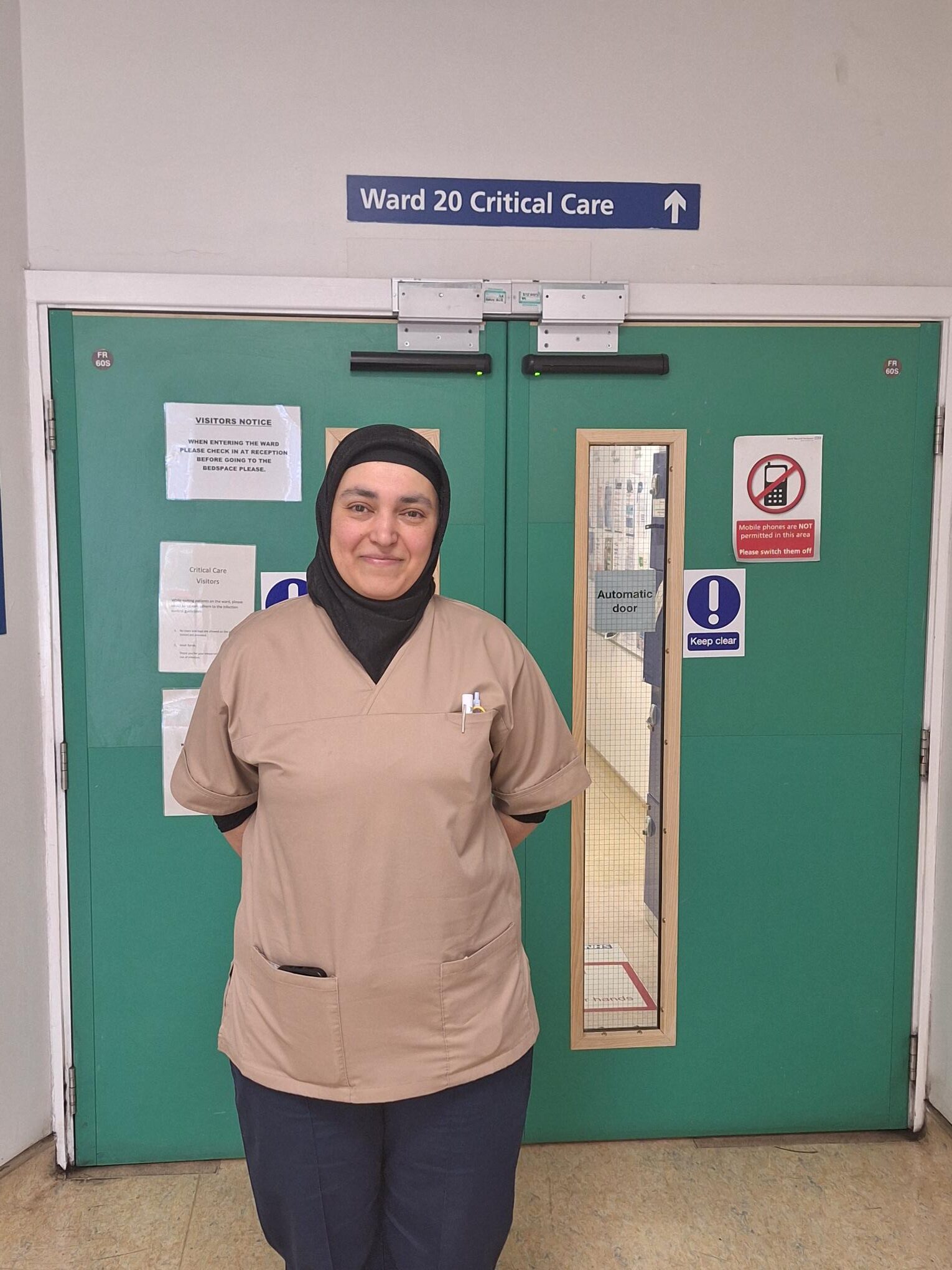 Social sharing card for From hospital volunteer to critical-care colleague: Mehtap’s year of progress