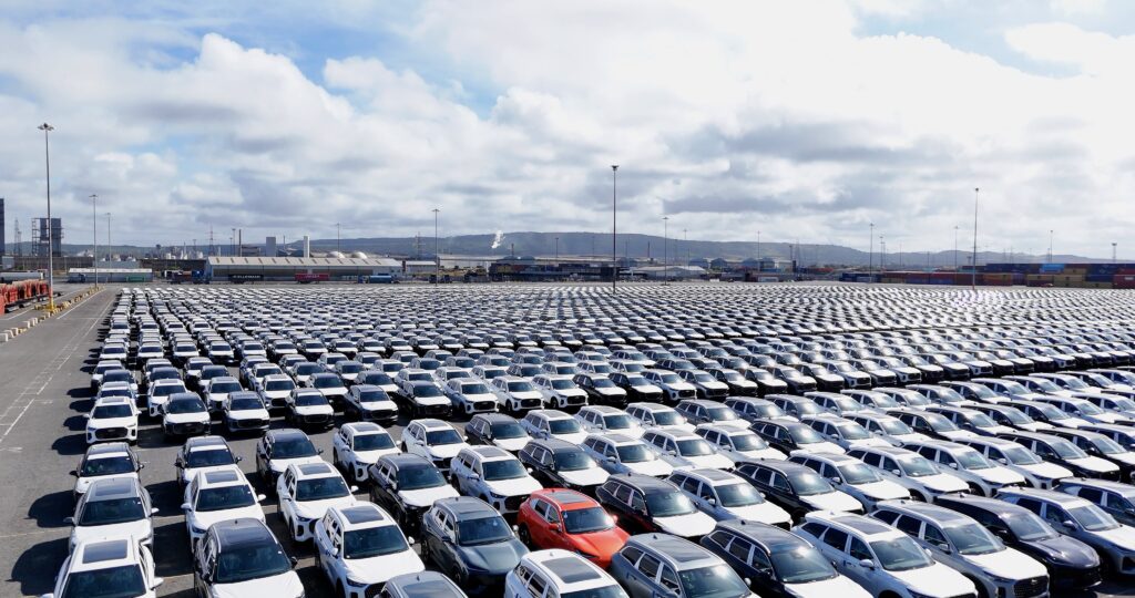 Social sharing card for Teesport handles 5,000 vehicles in one of its biggest recent automotive ship calls